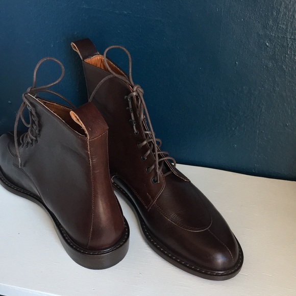 The Gap Italian Leather Lace up boots - Picture 4 of 10